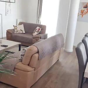 Apartment Modern In Cureghem Anderlecht 134 M² + Terrace, Brüssel